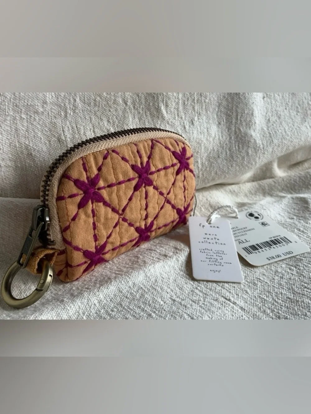 Free People ~ One Upcycled Mini Bag Wallet ~ No Longer Available ~ *NWT* - Picture 11 of 15